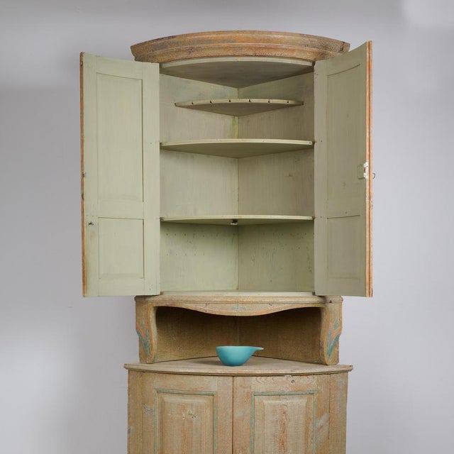 Antique Swedish Corner Cabinet in Gustavian Style with Carved Stylised Flowers For Sale - Image 4 of 11