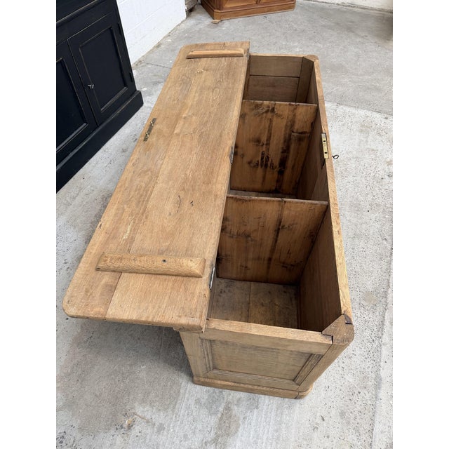 Wood Late 19th Century Oak Chest For Sale - Image 7 of 12