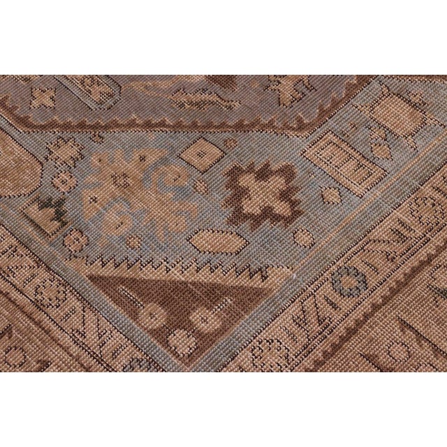 Boho Chic Retro Vintage Gray/Tan Wool Rug - 7'10'' X 10'7'' For Sale - Image 4 of 10