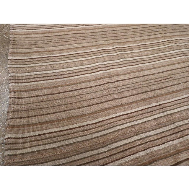 Rustic Galerie Shabab Collection Mid-20th Century Turkish Flatweave Kilim Accent Rug For Sale - Image 3 of 8