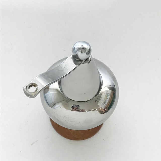 Vintage Postmodern Tupperware Metal and Wood Pepper Grinder Spice Hand Mill For Sale - Image 4 of 12