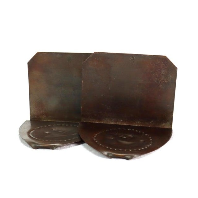 Arts & Crafts Pair of Antique Roycroft Hammered Copper Bookends With Galleons C1910 For Sale - Image 3 of 6