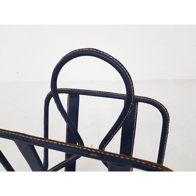 Animal Skin Magazine Stand in Stitched Blue Leather by Jacques Adnet, France, 1950s For Sale - Image 7 of 10