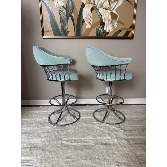 Mid 20th Century Vintage 1970s Mid Century MCM Tulip Style Chrome Swivel Bar Stools For Sale - Image 5 of 12