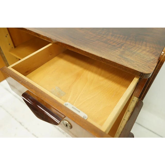 1960s Walnut Veneer Sideboard by František Jirák for Tatra, 1960s For Sale - Image 5 of 9