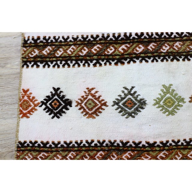 1950s Cabin Style Turkish Hand Knotted Striped Kilim Rug For Sale In Sacramento - Image 6 of 10