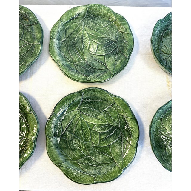 Vintage Italian Majolica Vietri Leonardo Ceramic Leaf Dishes- Set of 8 For Sale In West Palm - Image 6 of 14