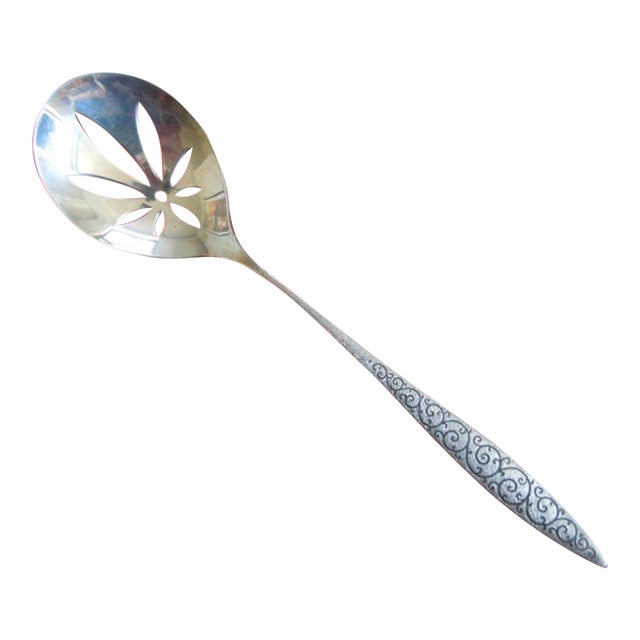 1960s Wallace Sterling Silver Bon Bon Nut Spoon - Spanish Lace Pattern For Sale