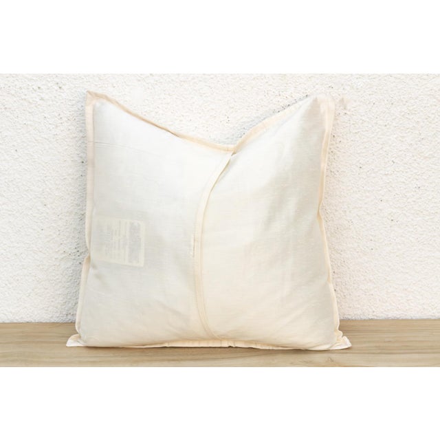 Jaal Ivory Paisley Pillow Cover For Sale - Image 4 of 5