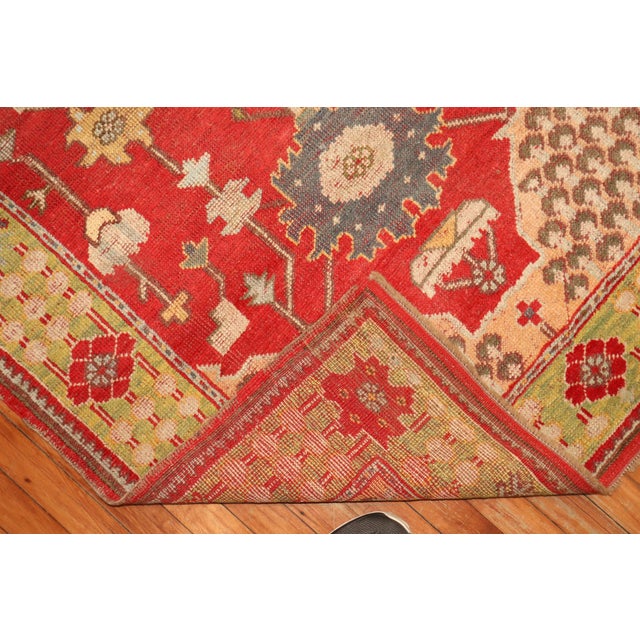 Early 21st Century Bright Red Green Turkish Oushak Accent Size Rug - 3'11" x 6'3" For Sale In New York - Image 6 of 6
