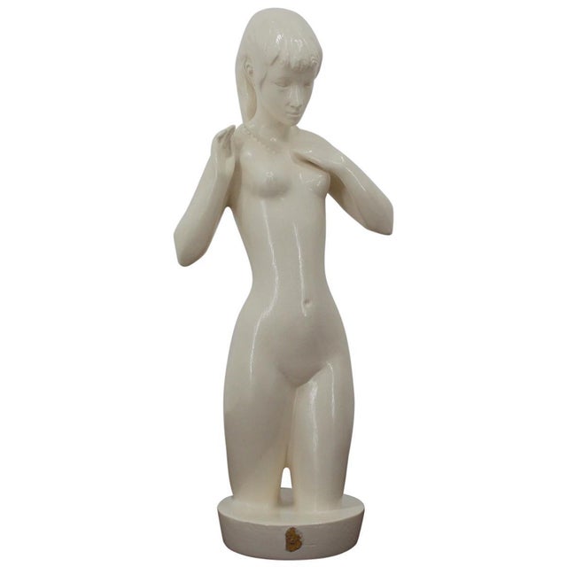 Mid-Century Sculpture of a Nude Woman by Jihokera, 1940s For Sale - Image 9 of 9