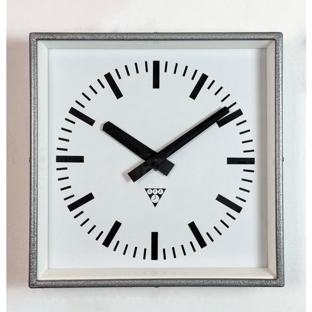 Metal Industrial Grey Square Wall Clock from Pragotron, 1980s For Sale - Image 7 of 15