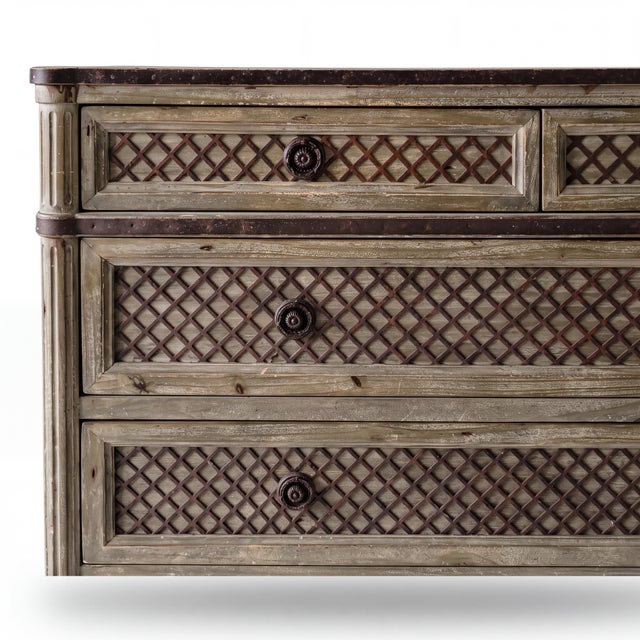 French French Louis XVI Style Lattice & Painted Chest - Restoration Hardware Treillage For Sale - Image 3 of 8