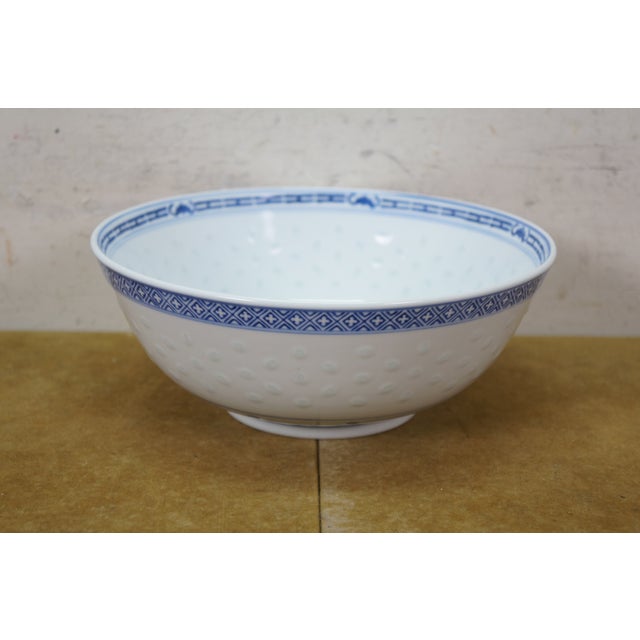 Mid 20th Century Tienshan Chinese Chinoiserie Blue White Rice Grain Dinner Service - 55pcs For Sale - Image 13 of 16