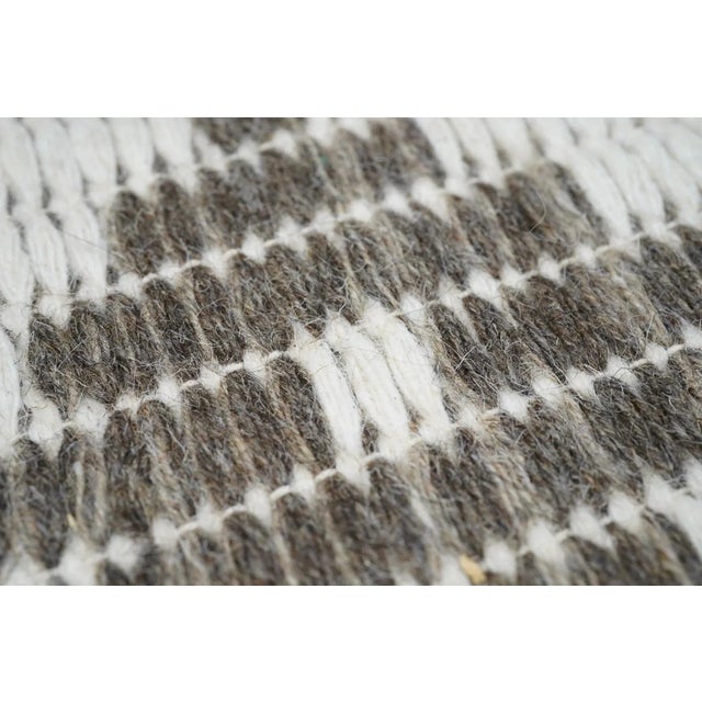 Topaz Rug 4'11'' X 7'4'' For Sale - Image 12 of 12