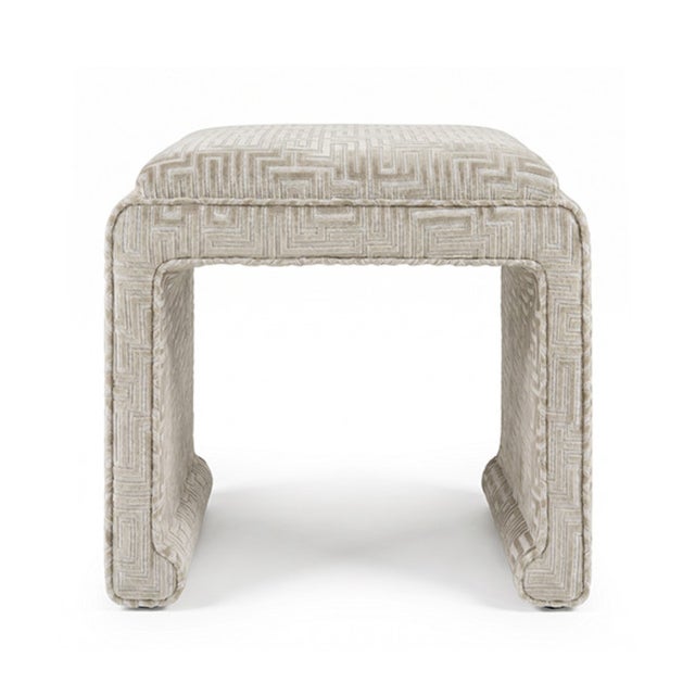 Brand new special order item. Not vintage. Bring timeless elegance to your space with the Edith Ming Style Stool in Duluth...