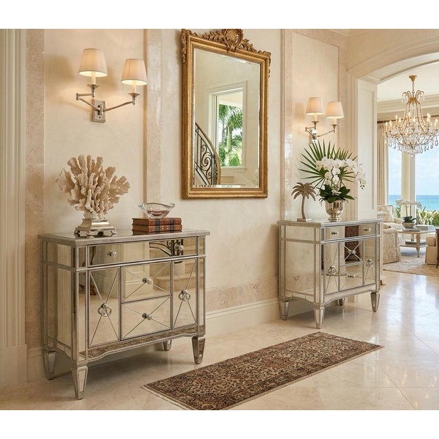 Elegant Pair of Vintage Mirrored Chests For Sale - Image 9 of 9