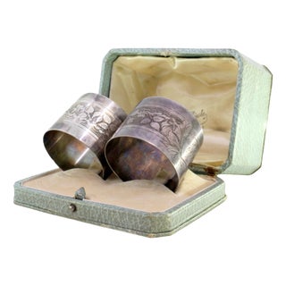 Silver Napkin Rings with Relief Engravings, Set of 2 For Sale