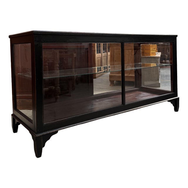 Early 20th Century Display Counter For Sale