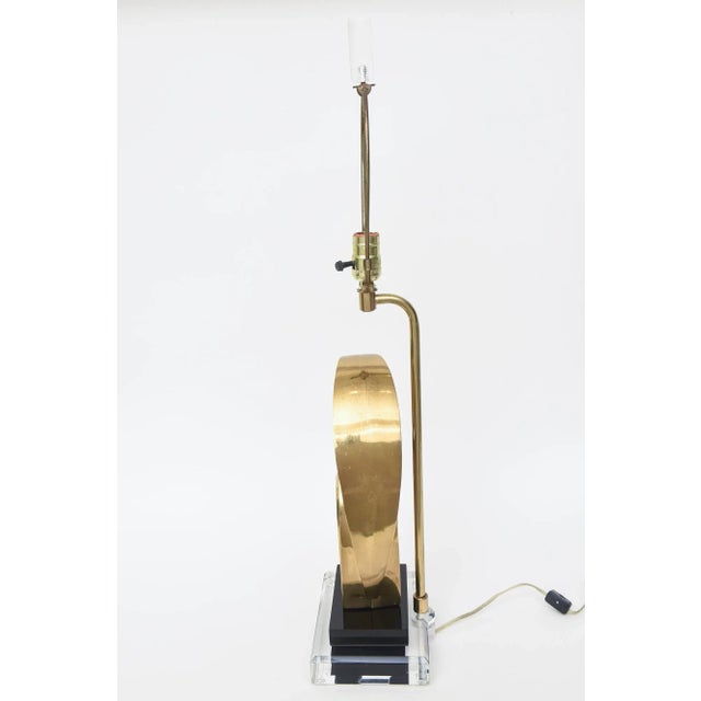Vintage Brass, Black & Clear Lucite Modigliani Style Table or Desk Lamp, 1970's For Sale - Image 9 of 11