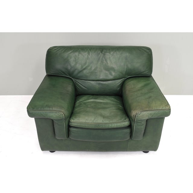 Gold Roche Bobois Lounge Armchair in Original Green Patinated Leather 1970 For Sale - Image 8 of 17