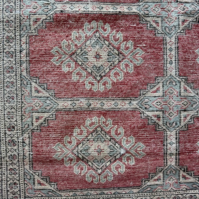 Mid 20th Century Vintage Turkish Wool Rug 48" X 63" For Sale - Image 5 of 7