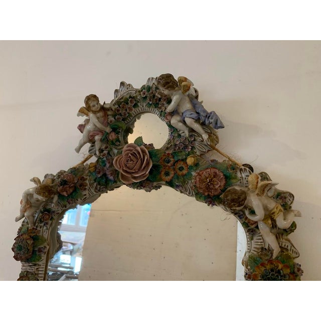 German Mirror with Candlesticks in Polychrome Porcelain For Sale - Image 9 of 17