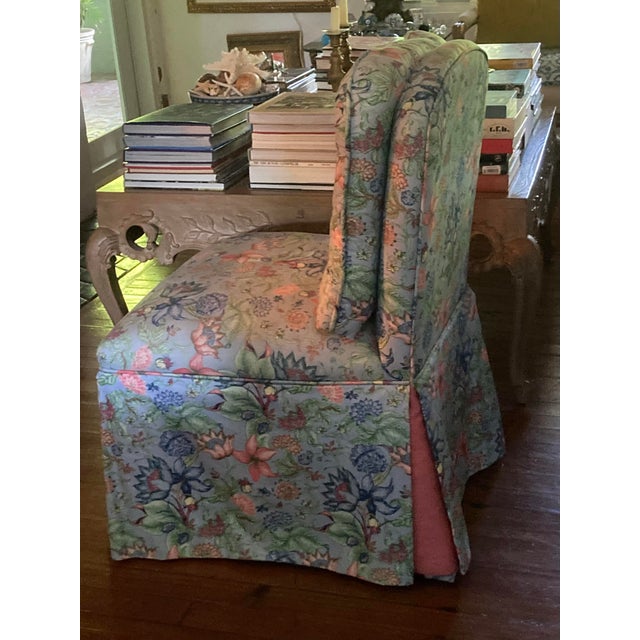 Excellent condition vintage Slipper Chair in a beautiful robins egg blue and pink Chintz fabric. This is a very whimsical...