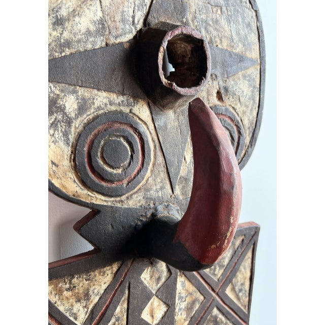Large Vintage 38" West African Hand Carved Tribal Bobo Mask From Burkina Faso For Sale - Image 4 of 8