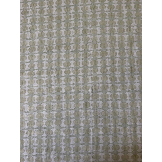 Traditional Galbraith & Paul Fabric Ovals Linen Fabric 2 1/2 Yards For Sale - Image 3 of 5