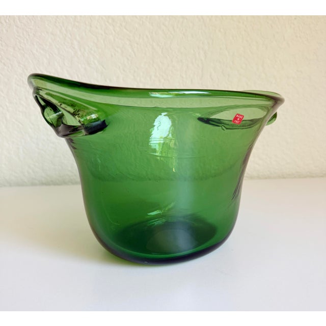 1960s Italian Emerald Green Blown Glass Ice Bucket For Sale In Sacramento - Image 6 of 10