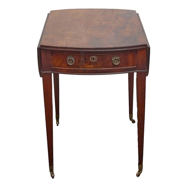 English 19th Century Mahogany Pembroke Table With Tapered Legs on Casters For Sale