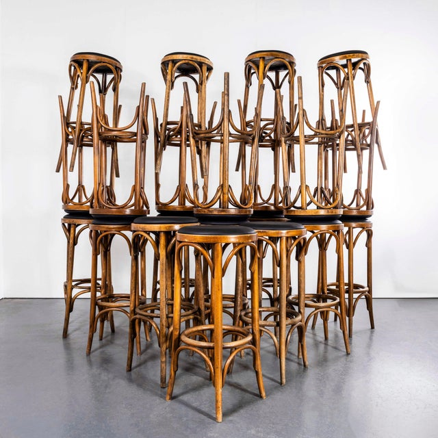 Vintage Oak and Bentwood Bar Stools, 1960s, Set of 6 For Sale - Image 10 of 11