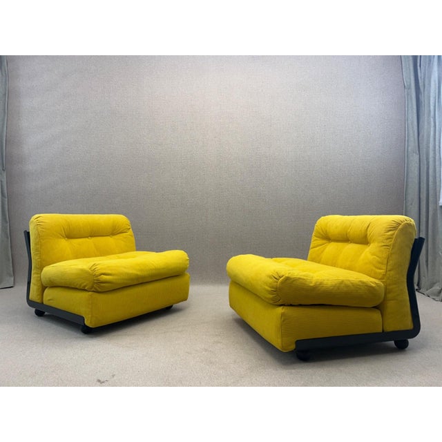 Amanta Modular Sofa by Mario Bellini for C&B / B&B Italia, Set of 2, in Very Good conditions. Designed 1960 to 1969 This...