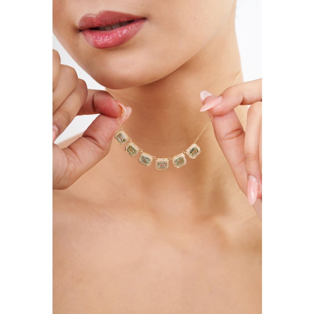Contemporary 2.98ct Emerald Cut Green Sapphire Diamond 14k Gold Link Chain Necklace For Sale - Image 9 of 15