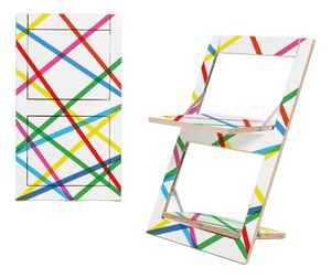 Fläpps Folding Chair – Colored Lines from Ambivalenz
