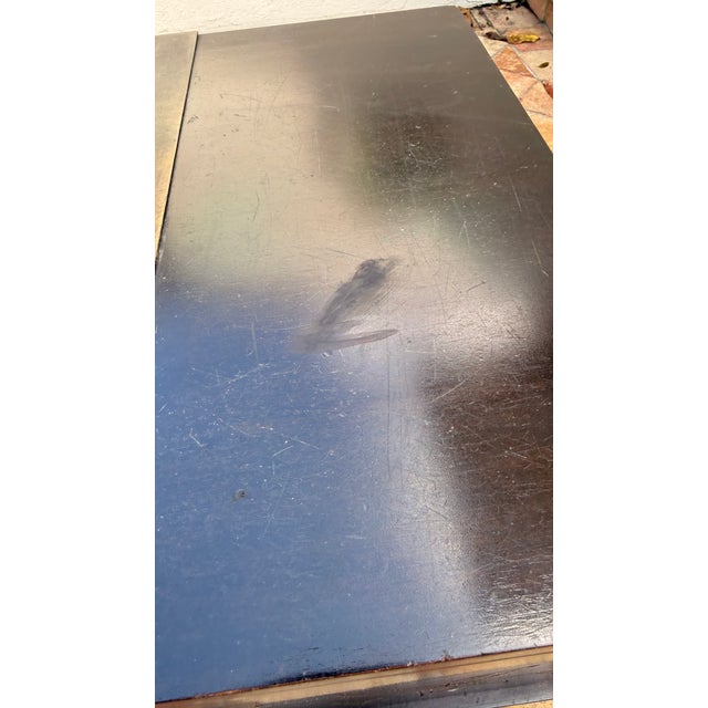 1970s Henredon Asian Modern Two-Drawer Nightstands With Brass Accents – A Pair For Sale - Image 12 of 17