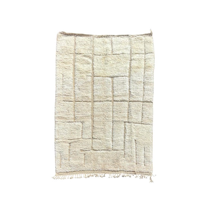 Moroccan Beni Ouarain Rug in Wool, 2010s For Sale - Image 12 of 12