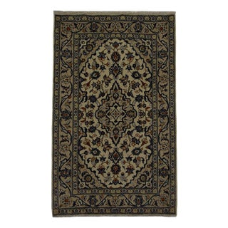 Hand-Knotted Middle Eastern Keshan Rug in Sheep's Wool For Sale