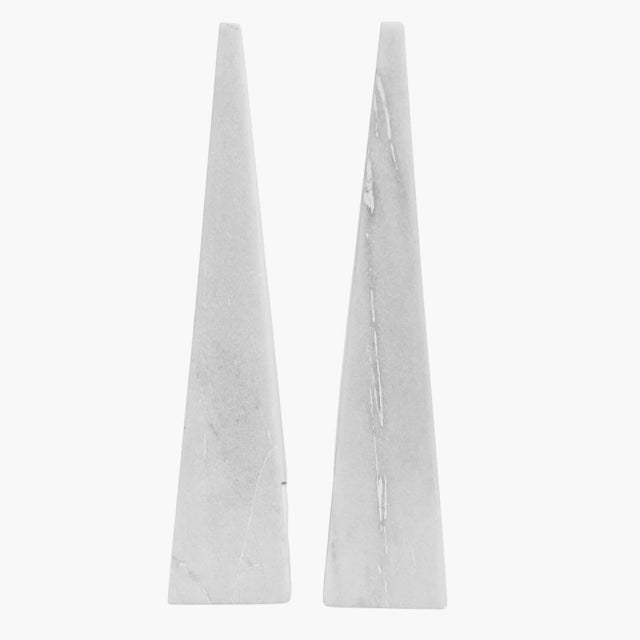 2020s Contemporary White Marble Obelisks - a Pair For Sale - Image 5 of 9