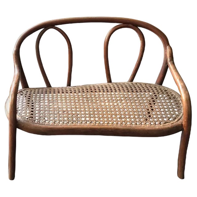 Bentwood Dolls Nr 1 Sofa from Thonet, 1900s For Sale