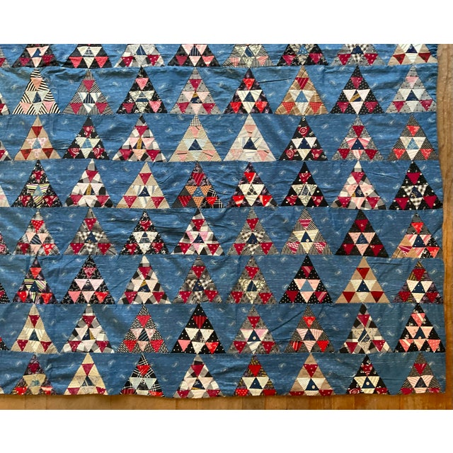 Antique All-Cotton Mosaic Triangle / Half-Square Triangle Quilt Circa 1900-1940 For Sale In Miami - Image 6 of 14