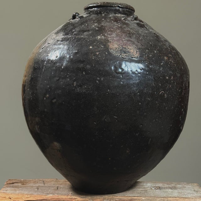 17th Century Antique 17th Century Chinese Dark Glazed Stoneware Jar (Shiwan Kilns) For Sale - Image 5 of 12