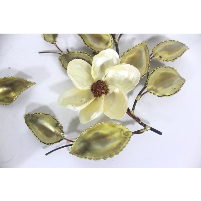 Brass Torch Cut Brass Leaf and Shell Flower Wall Art Hollywood Recency Mid 20th Century - Set of 2 For Sale - Image 8 of 12