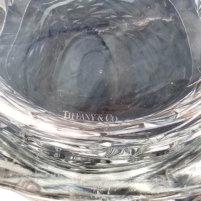 1980s–1990s Tiffany & Co. Rock Cut Crystal Champagne Bucket For Sale - Image 10 of 10