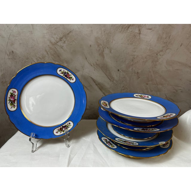 Paris Porcelain Service, 1880, Set of 35 For Sale - Image 9 of 18