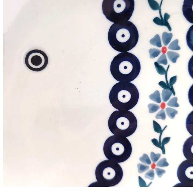 Polish Pottery Fish Serving Platter Hand Made Manufaktura Boleslawiec Poland New For Sale - Image 4 of 12