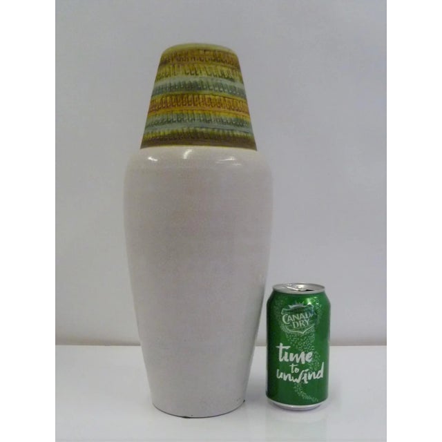 White 1960s Bagni for Bitossi Italian Modern Crackle Glaze Pottery Vase For Sale - Image 8 of 9