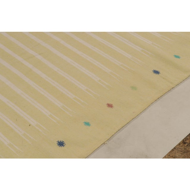 1950s Vintage Dhurrie Kilim in Beige With White Stripe Patterns For Sale - Image 5 of 7