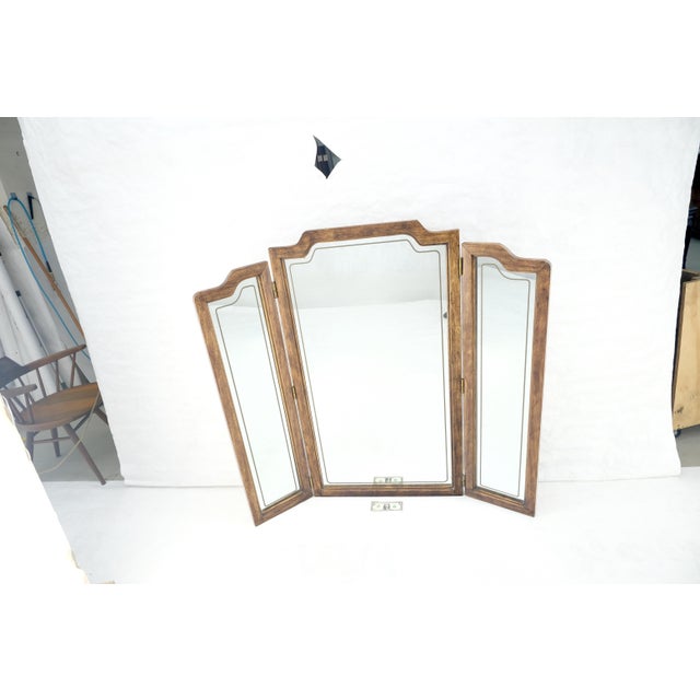 1970s Mid Century Modern American of Martinsville Triptych Dresser Wall Mirror For Sale - Image 5 of 8